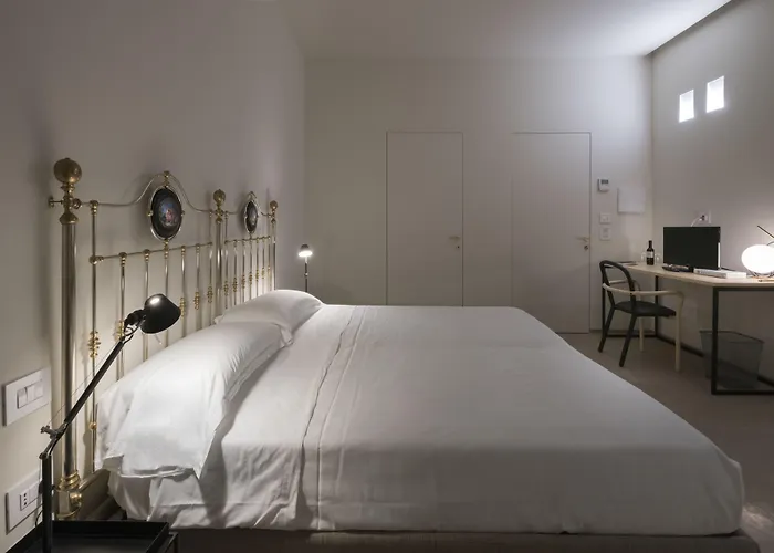 Giardini Mon Plaisir Maison d'hôtes 4*